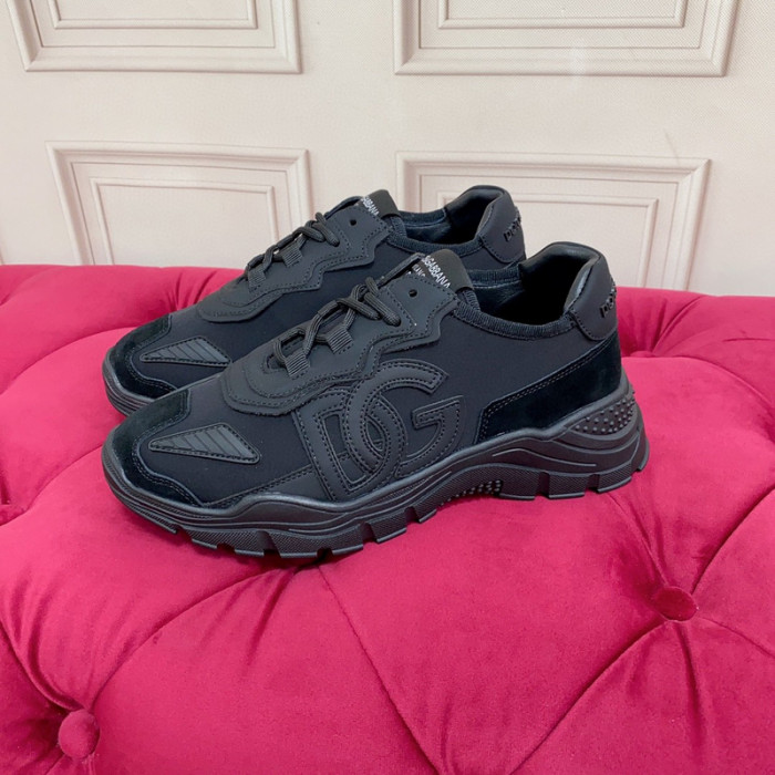 DG SNEAKER