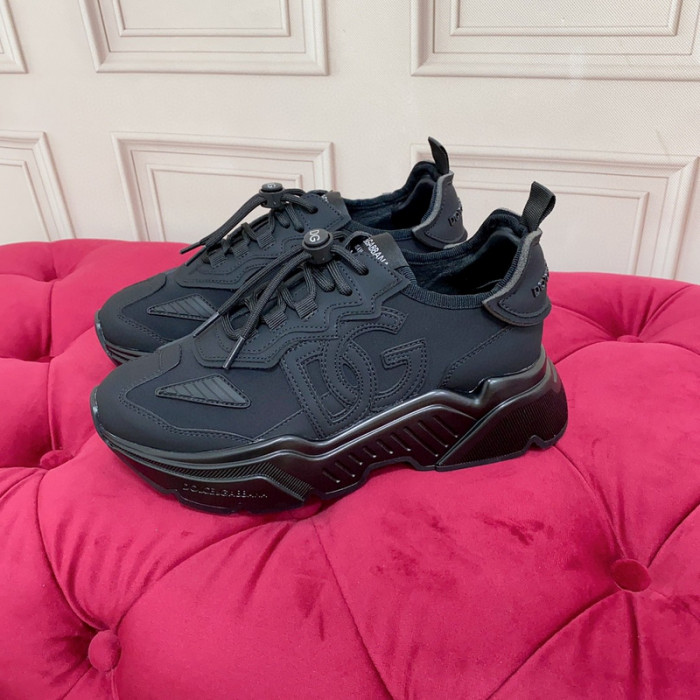 DG SNEAKER