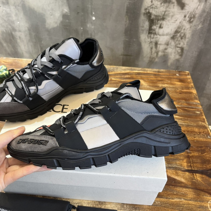 DG SNEAKER