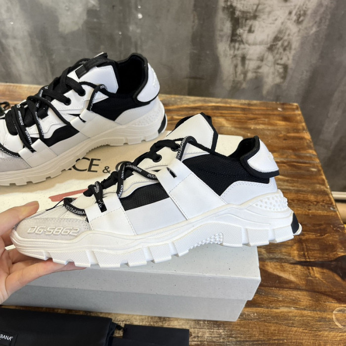 DG SNEAKER