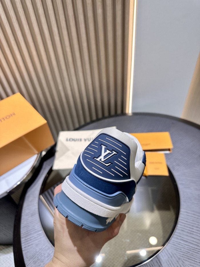 LUSV SNEAKERS