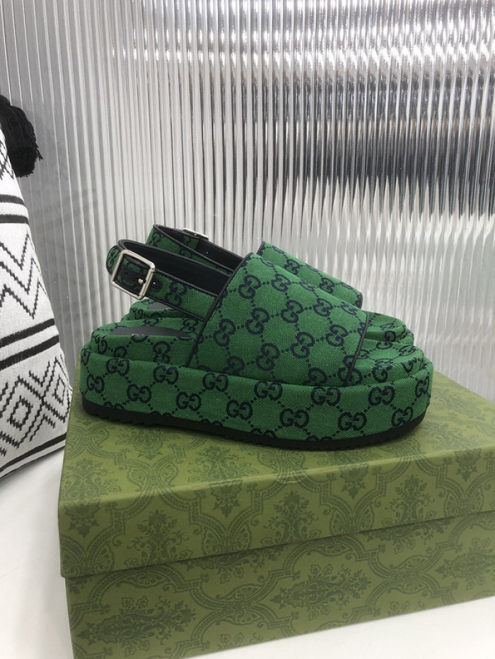 GCI GG Slide Sandal