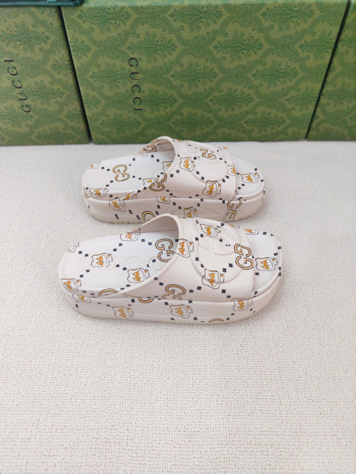 GCI GG Slide Sandal