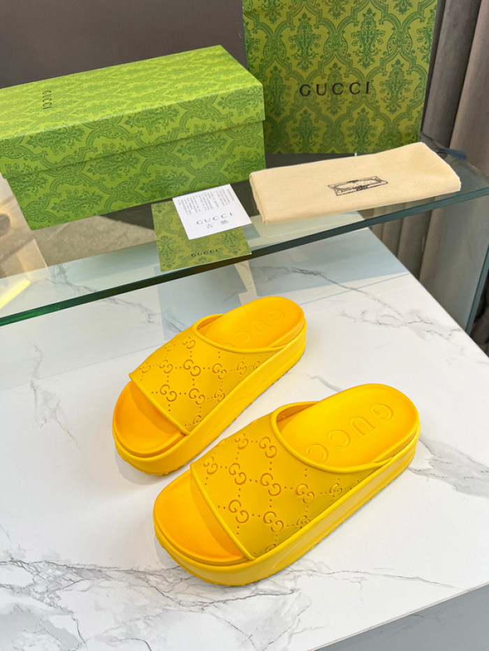 GCI GG Slide Sandal