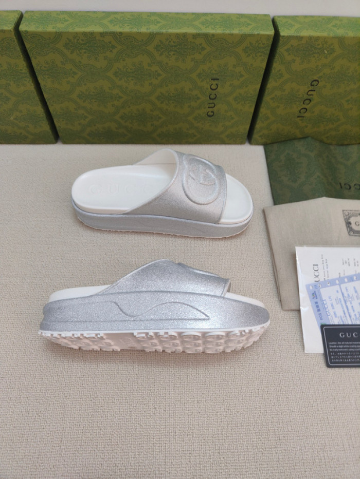 GCI GG Slide Sandal