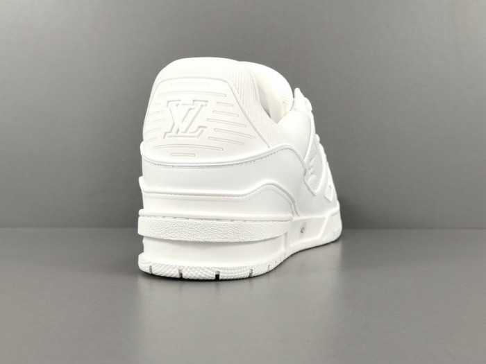 LUSV SNEAKERS