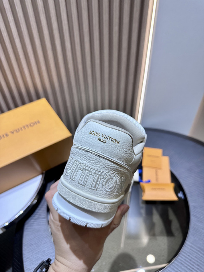 LUSV SNEAKERS