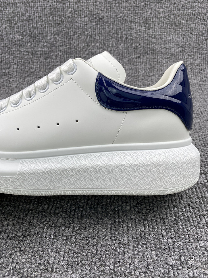 ALEXMQ Sneakers