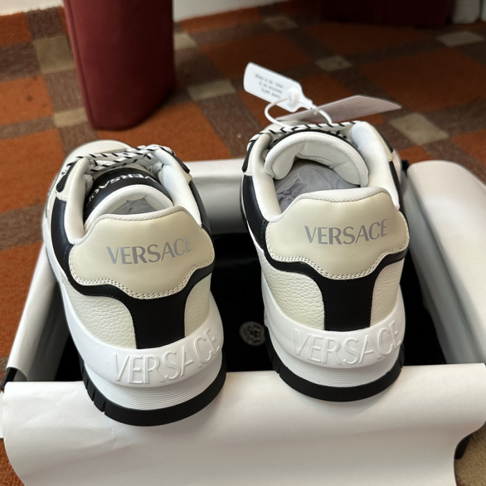 VRCE Sneaker