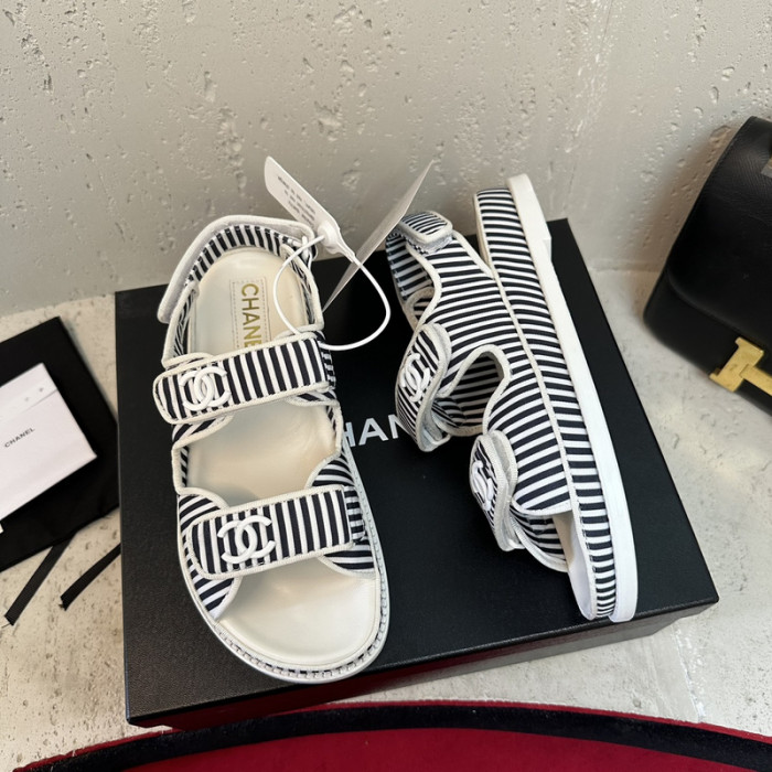 CN Slide Sandal