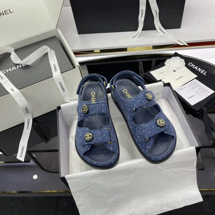 CN Slide Sandal