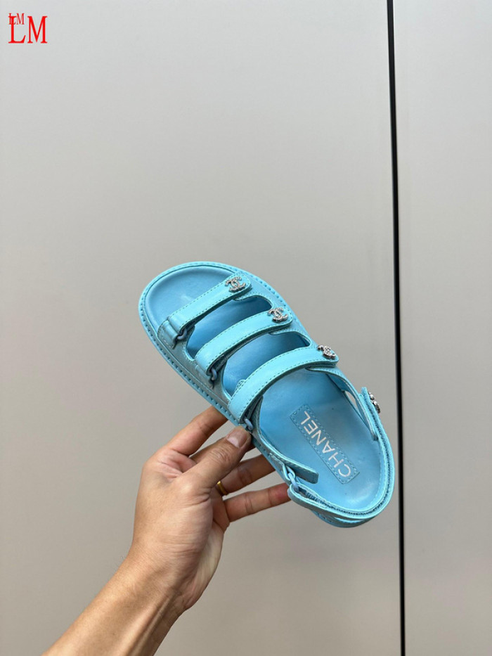 CN Slide Sandal