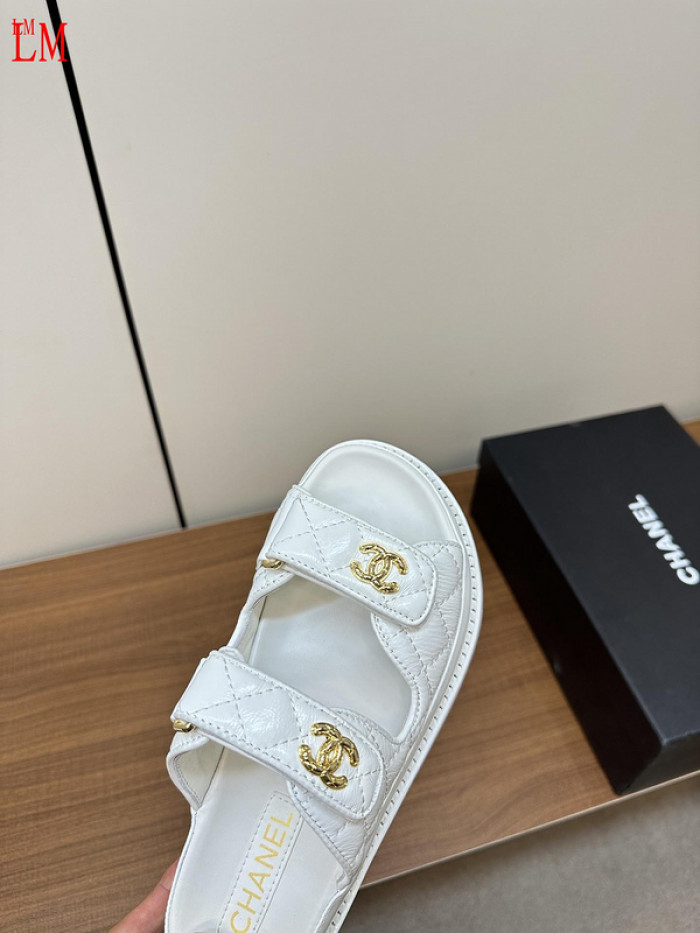 CN Slide Sandal
