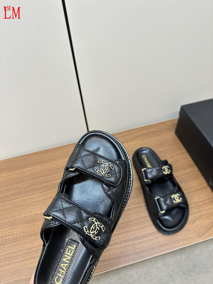 CN Slide Sandal