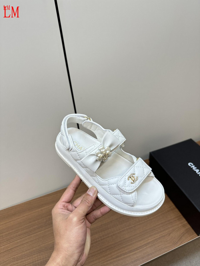 CN Slide Sandal