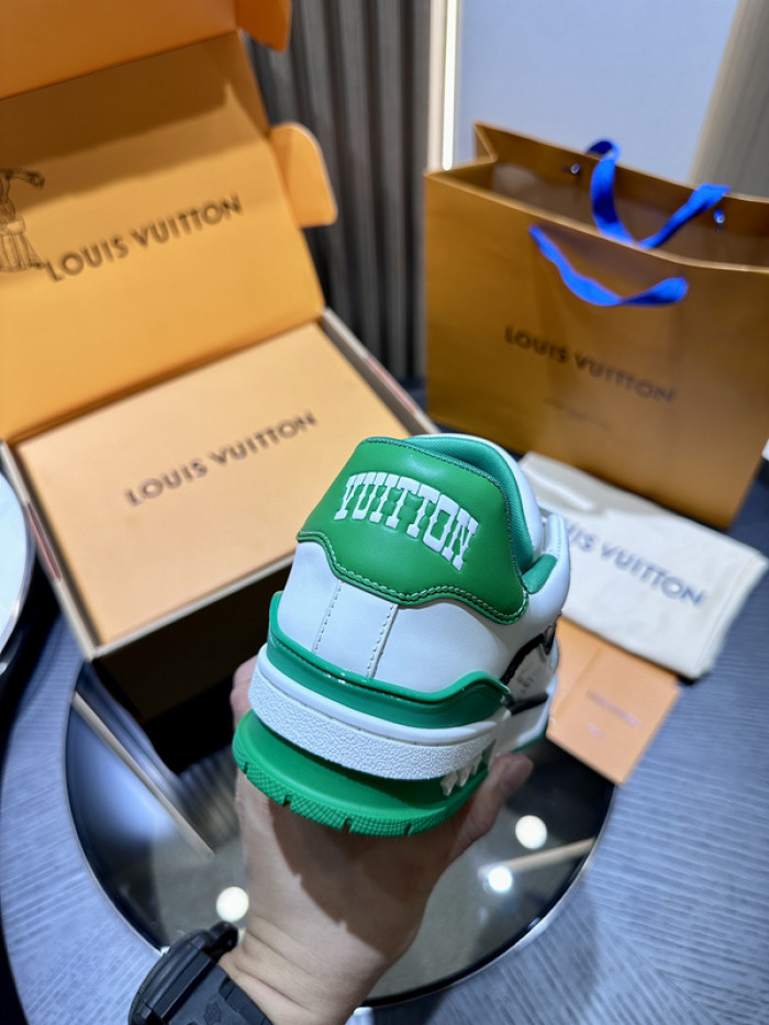 LUSV SNEAKERS