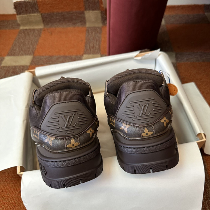 LUSV SNEAKERS