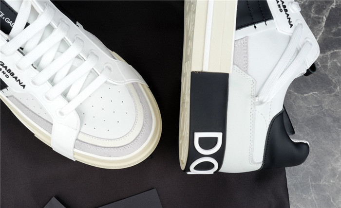 DG SNEAKER
