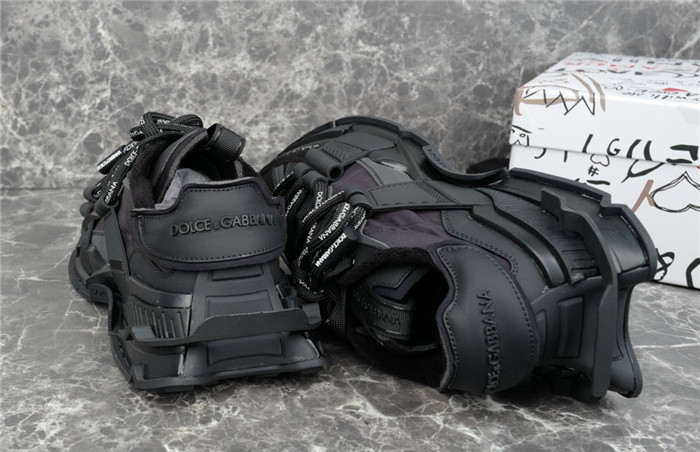DG SNEAKER