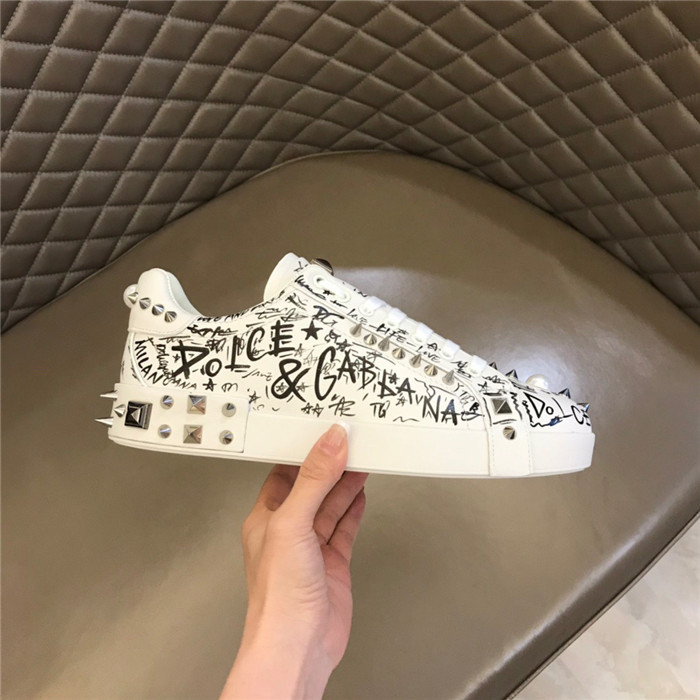 DG SNEAKER