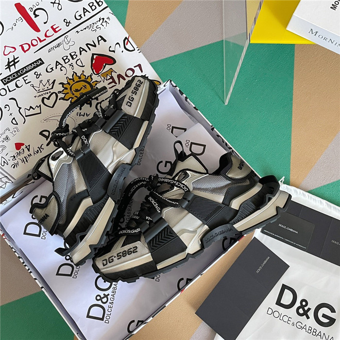 DG SNEAKER