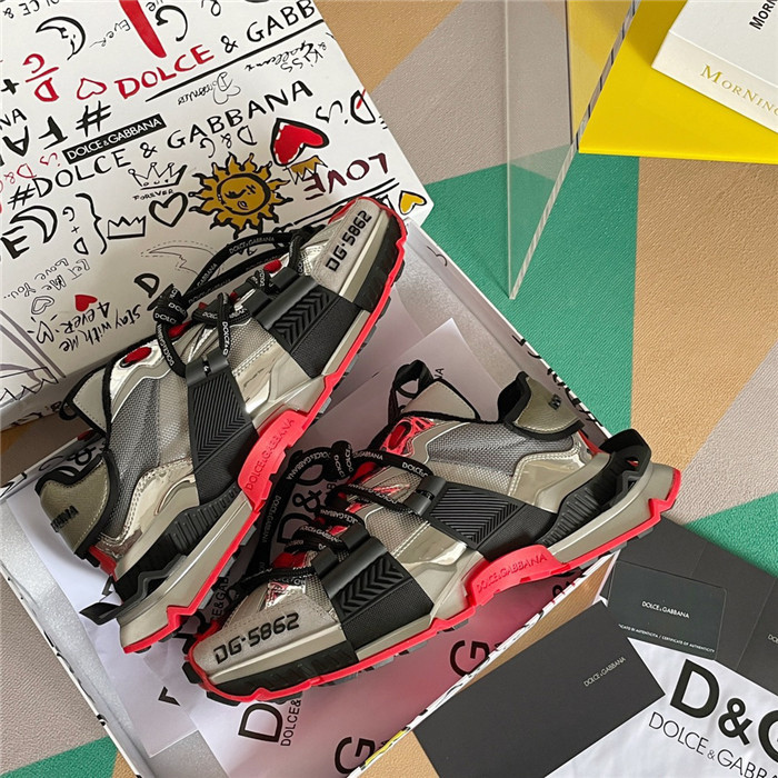 DG SNEAKER