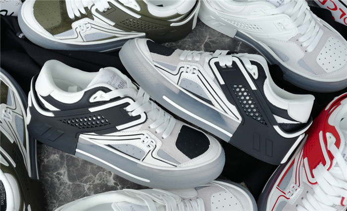 DG SNEAKER