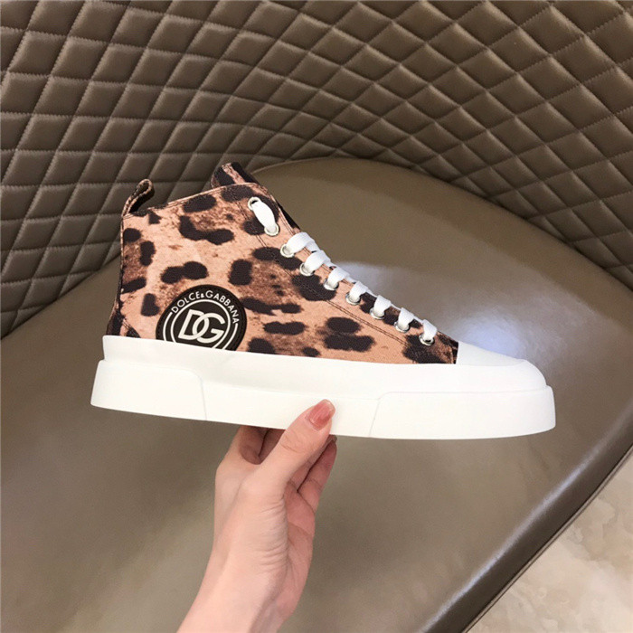 DG SNEAKER