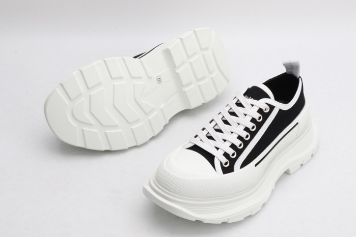 ALEXMQ Sneakers
