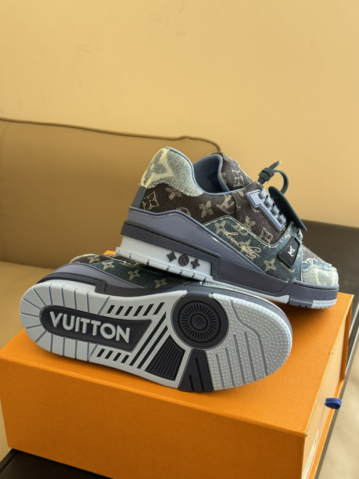 LUSV SNEAKERS