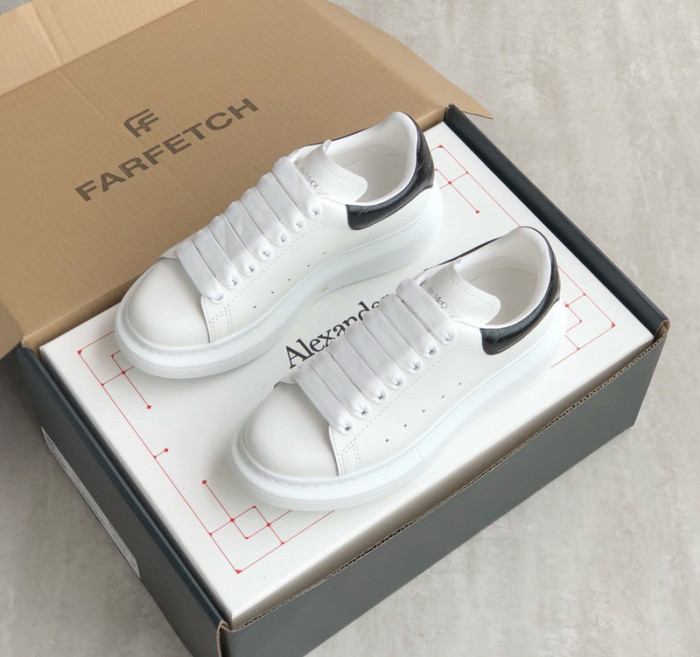 ALEXMQ Sneakers