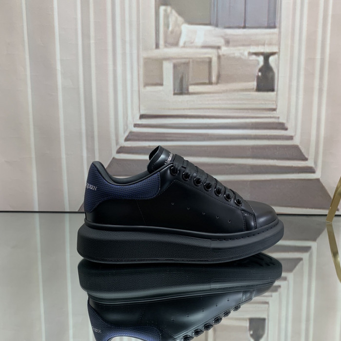 ALEXMQ Sneakers