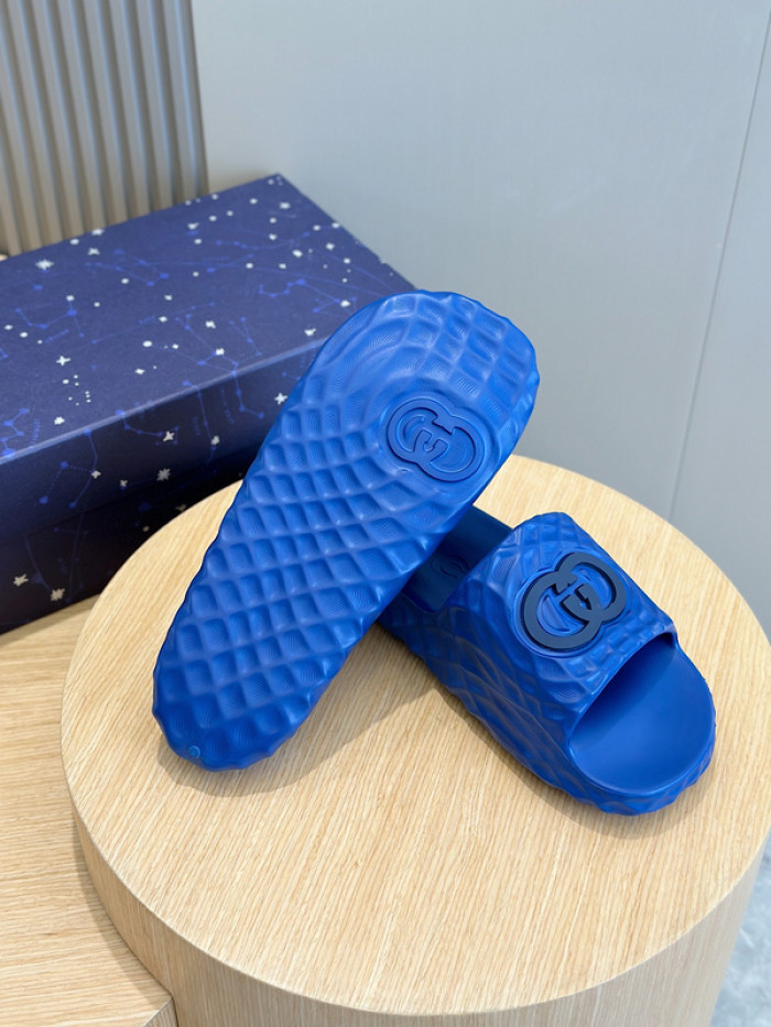 GCI GG Slide Sandal