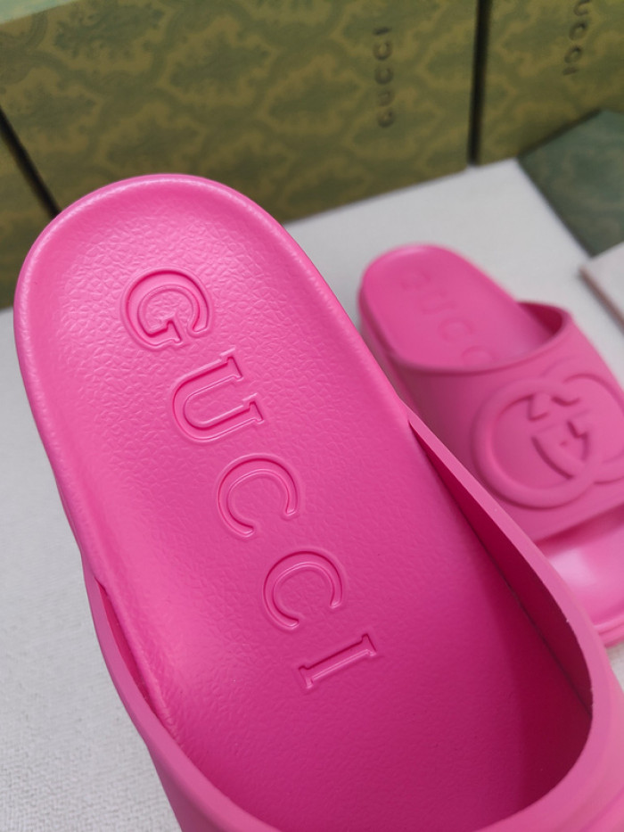 GCI GG Slide Sandal