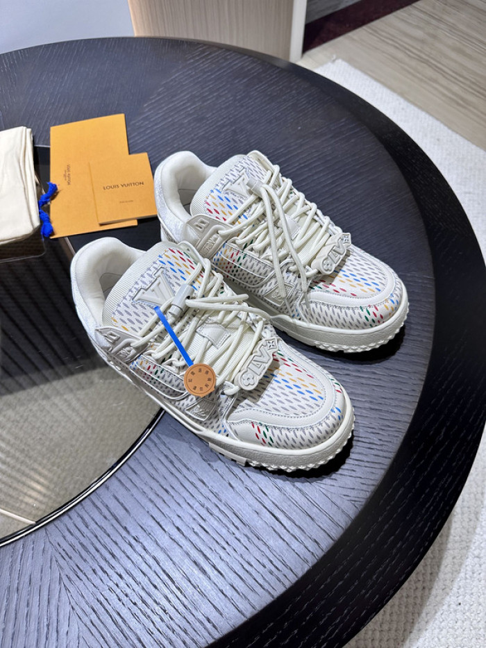 LUSV SNEAKERS