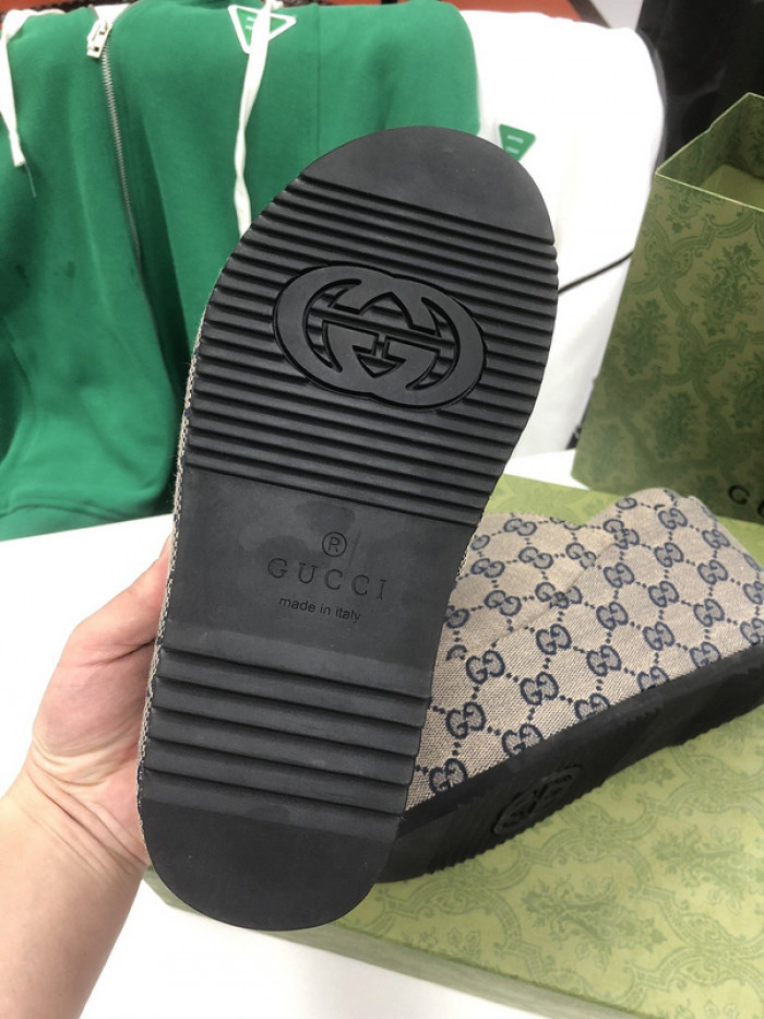 GCI GG Slide Sandal