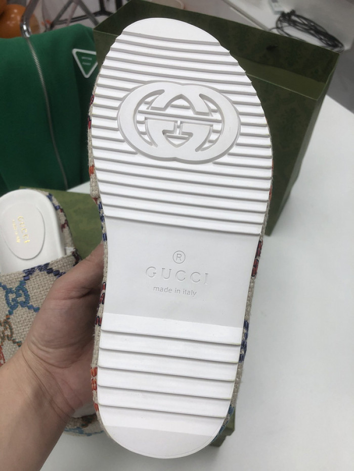 GCI GG Slide Sandal