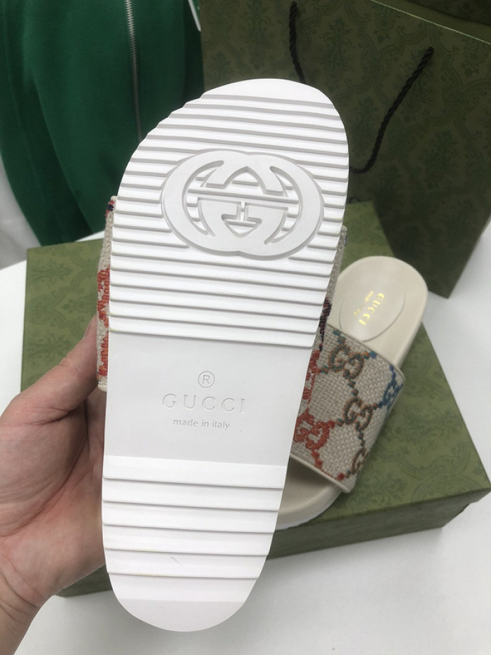 GCI GG Slide Sandal