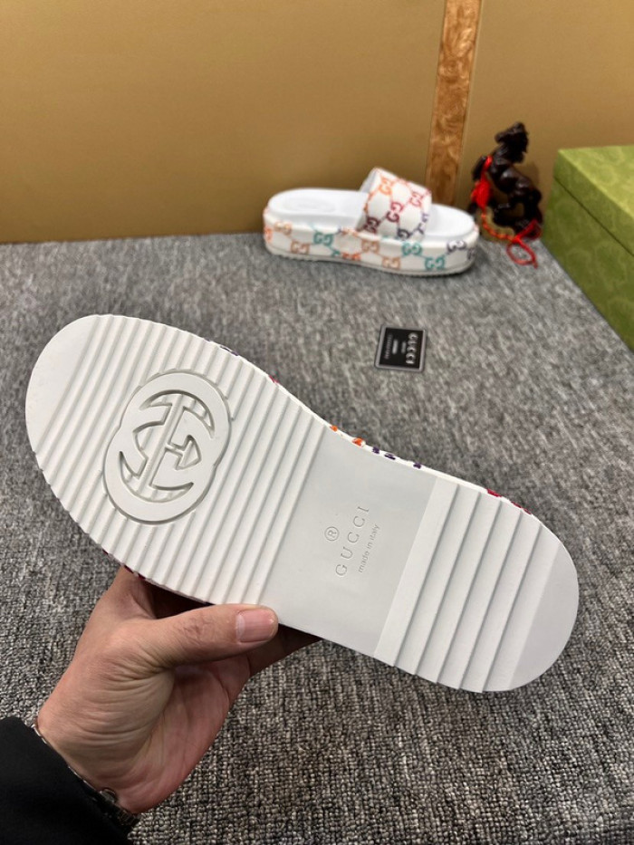 GCI GG Slide Sandal
