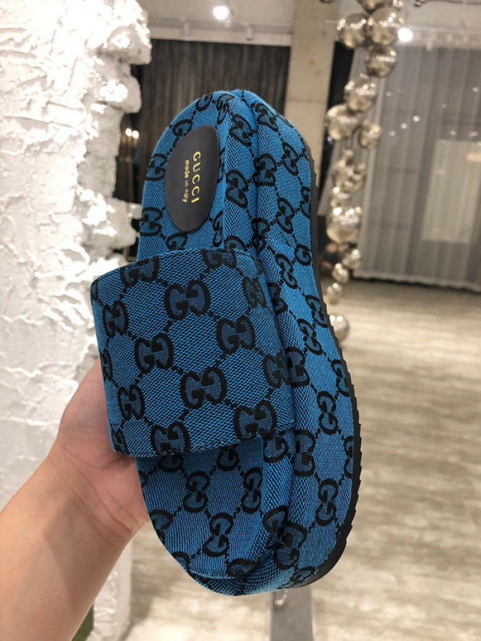 GCI GG Slide Sandal