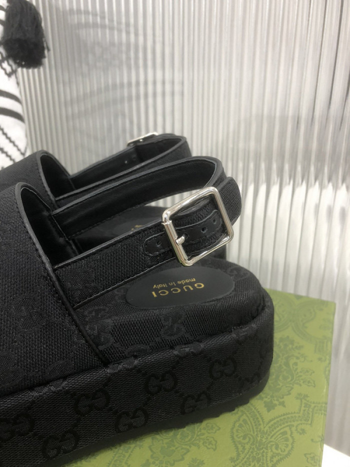 GCI GG Slide Sandal