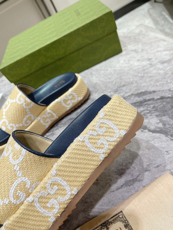GCI GG Slide Sandal