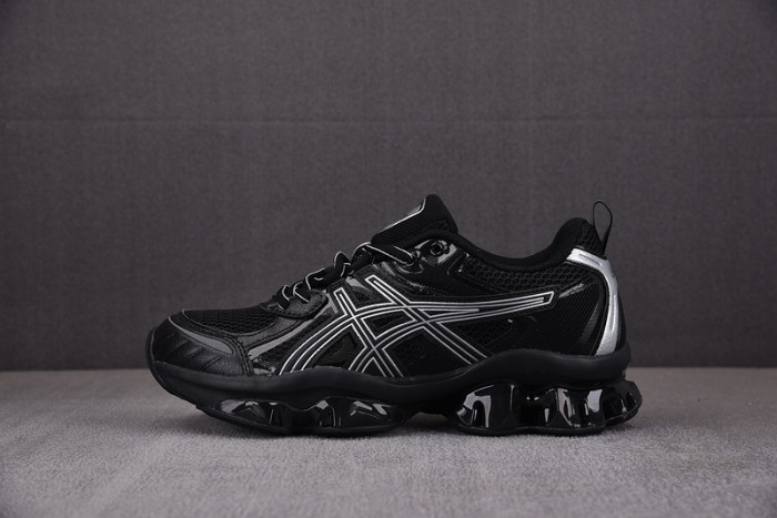 As*ic*s gel-quantum kinetic graphite grey black 1203a270-001