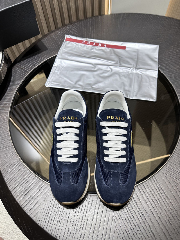 PRDA Sneaker