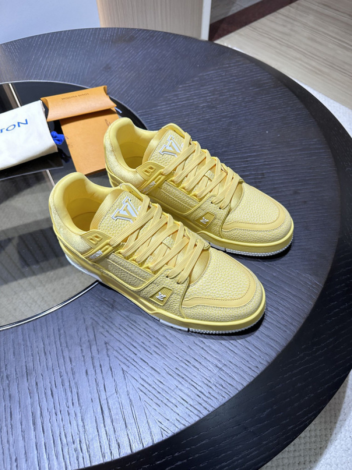 LUSV SNEAKERS
