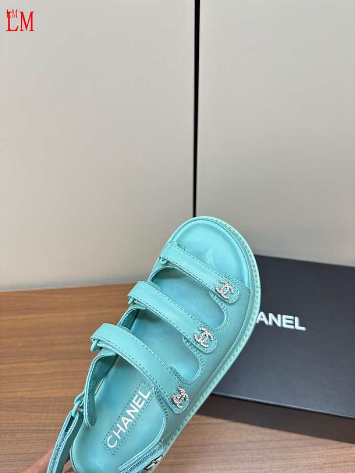 CN Slide Sandal