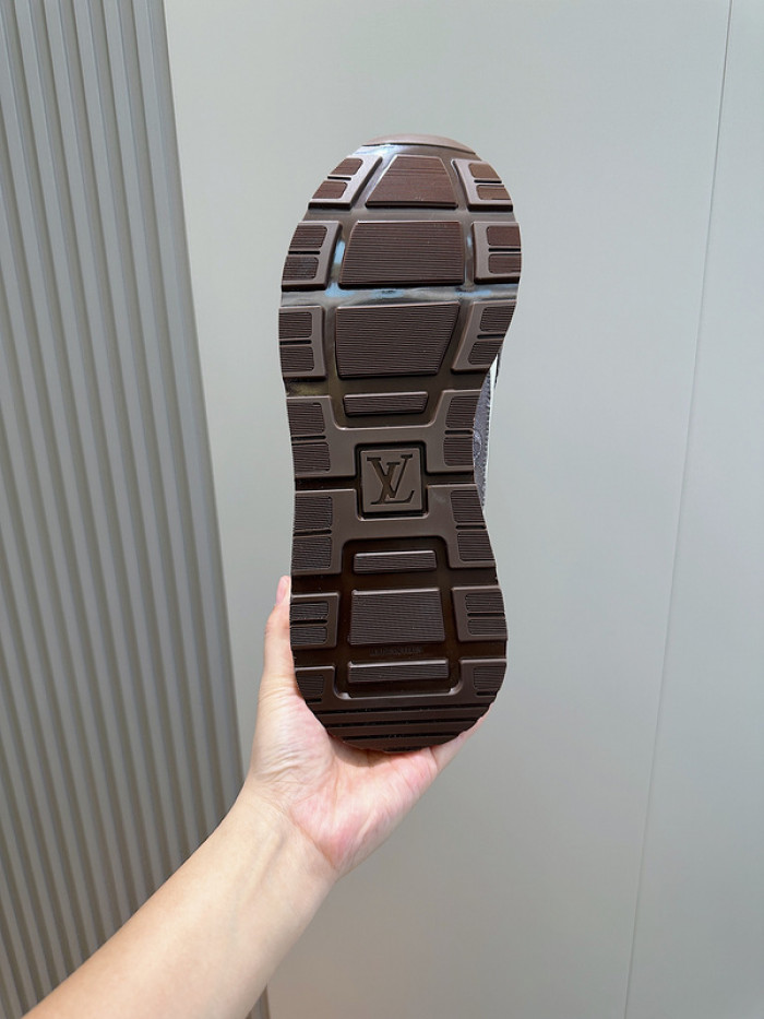 LUSV SNEAKERS