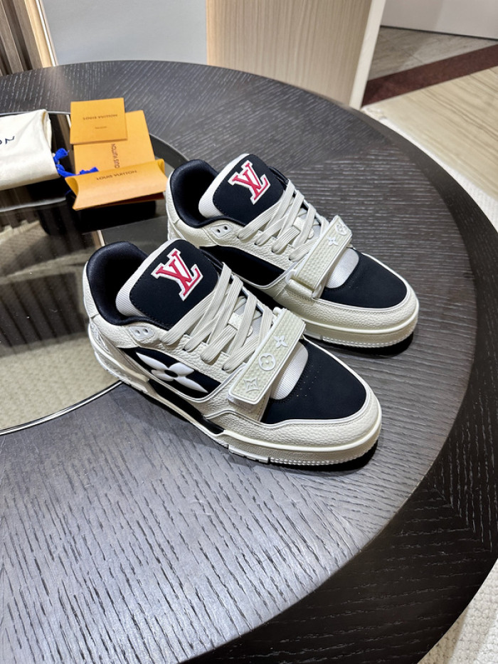 LUSV SNEAKERS