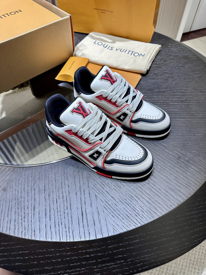 LUSV SNEAKERS