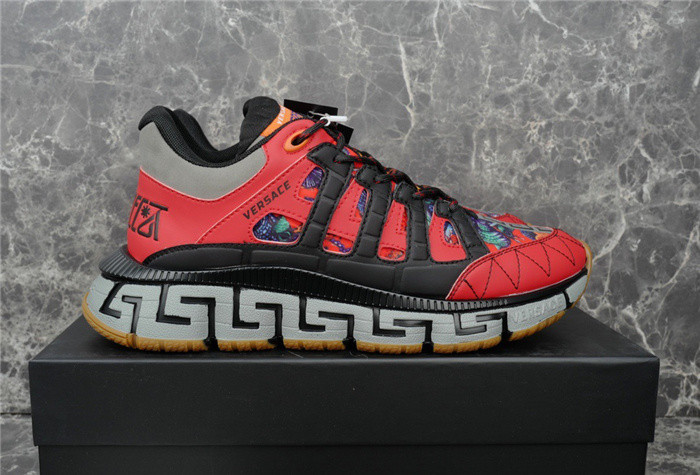 VRCE Sneaker